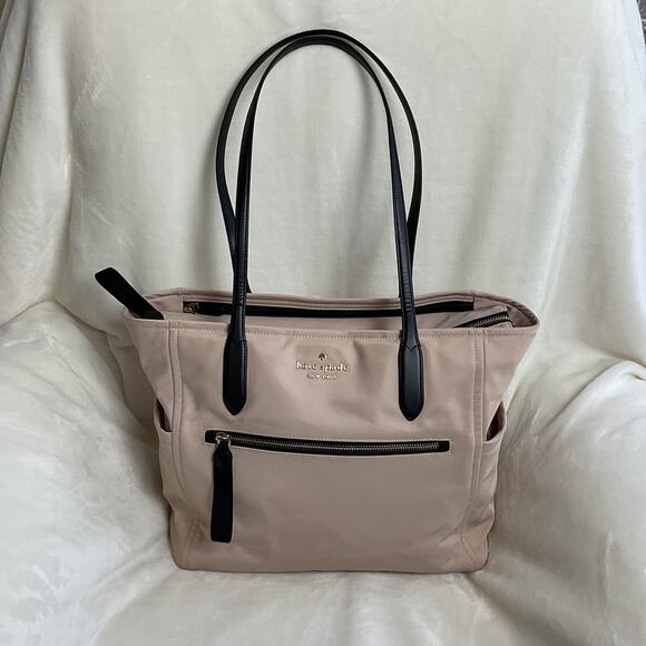 kate spade Handbags - Kate Spade New York Weekender Bag Beige Black Fits over Suitcase 15" in Laptop